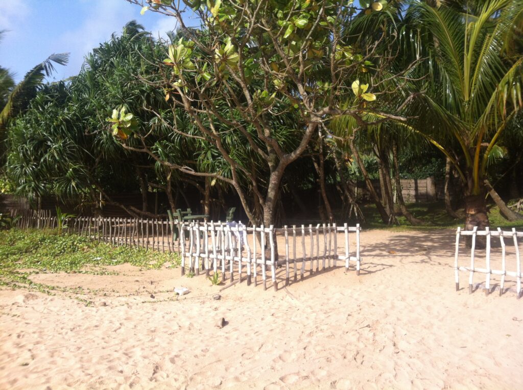 Thai-Chi Platz am Strand auf Sri Lanka