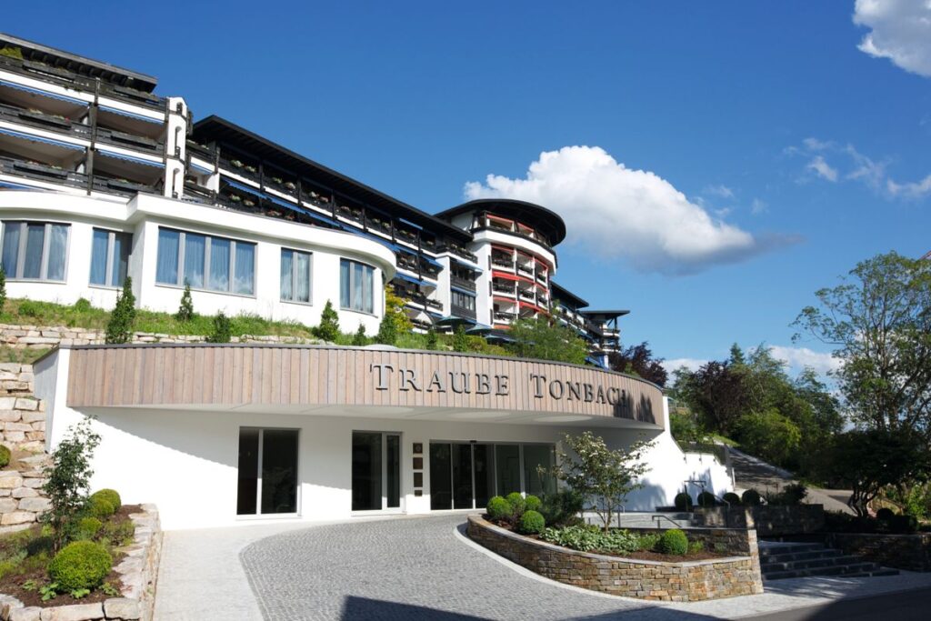 Hotel Traube Tonbach - Haupteingang