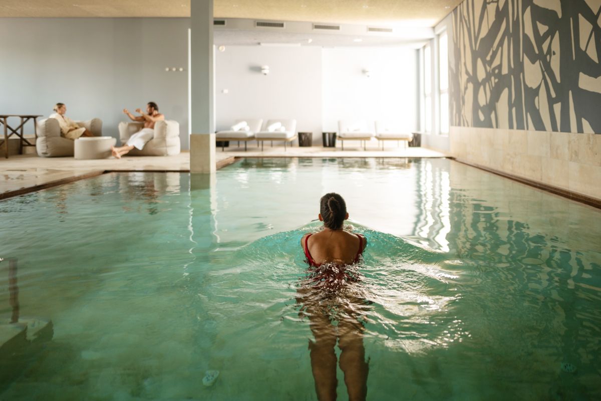 Innenpool im Seehotel am Kaiserstrand